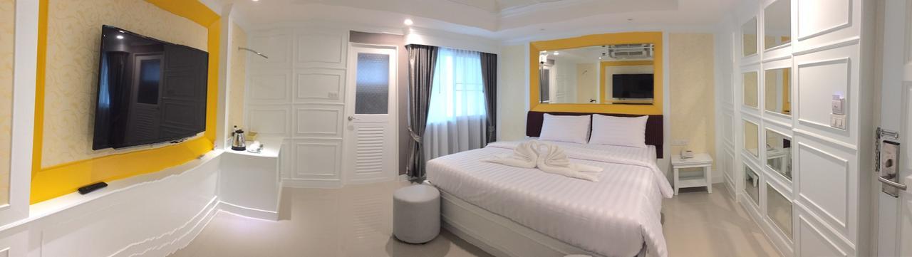 Nava Grand Hotell Rangsit Exteriör bild